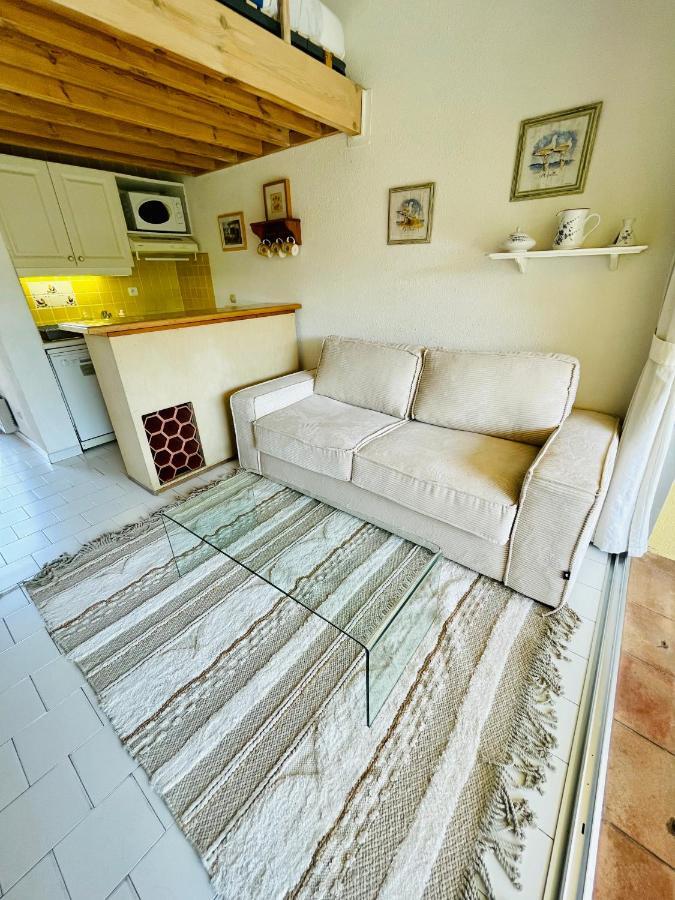 Bel Appartement Avec Mezzanine, Vue Mer Et Piscine Cogolin Exterior foto